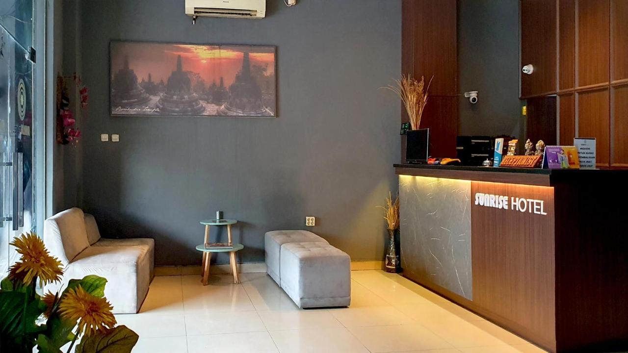 Sunrise Hotel Jogja Kejayan Kültér fotó
