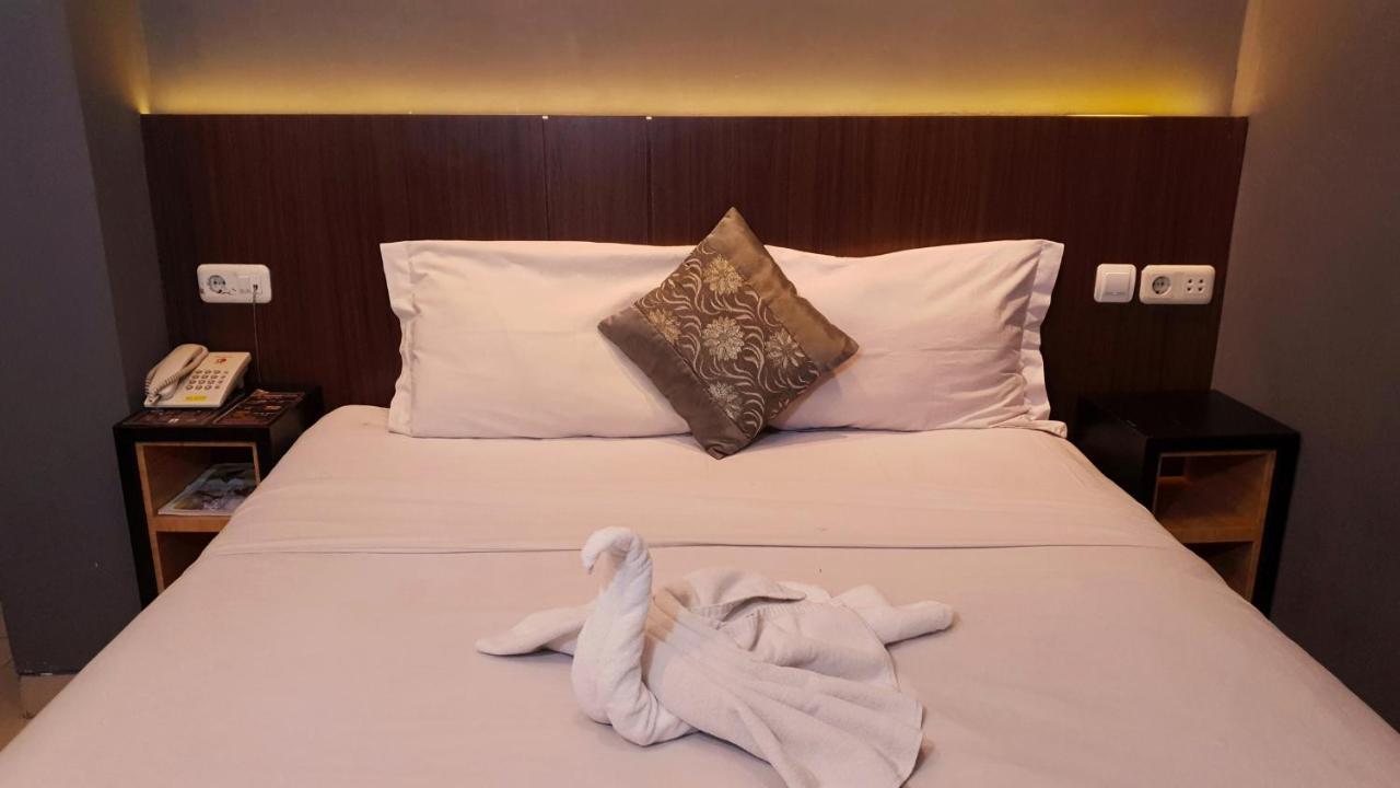 Sunrise Hotel Jogja Kejayan Kültér fotó