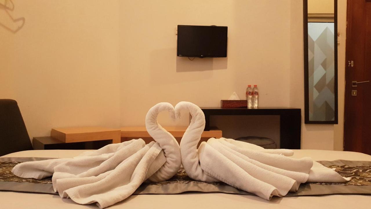 Sunrise Hotel Jogja Kejayan Kültér fotó
