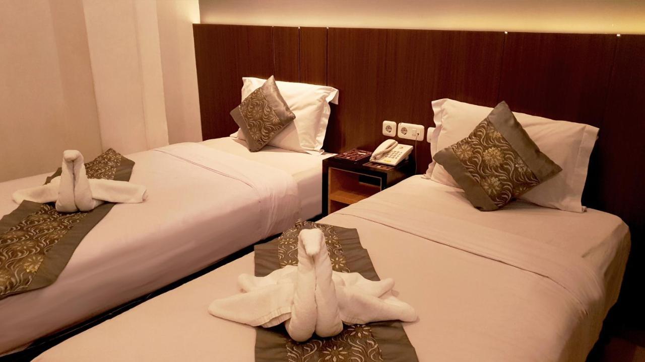 Sunrise Hotel Jogja Kejayan Kültér fotó