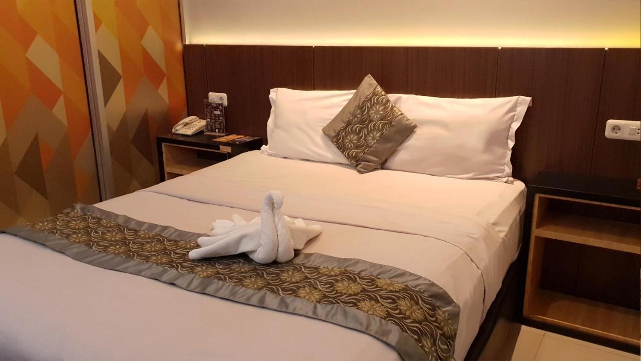 Sunrise Hotel Jogja Kejayan Kültér fotó