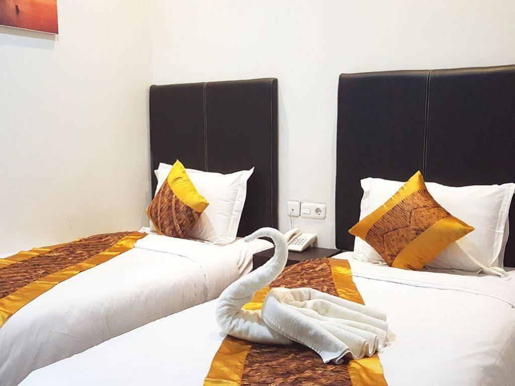 Sunrise Hotel Jogja Kejayan Kültér fotó