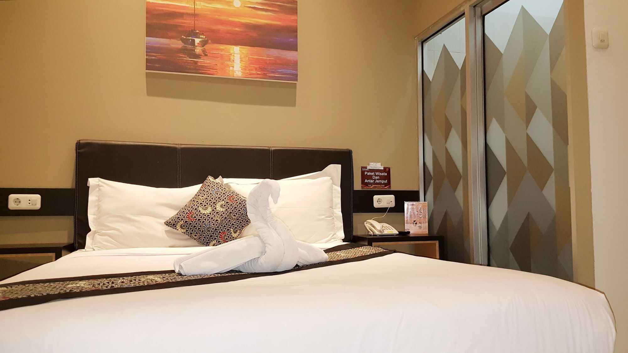 Sunrise Hotel Jogja Kejayan Kültér fotó
